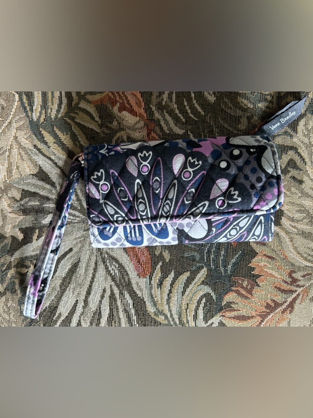 Vera Bradley Mimosa Medallion Trifold Wallet Wristlet